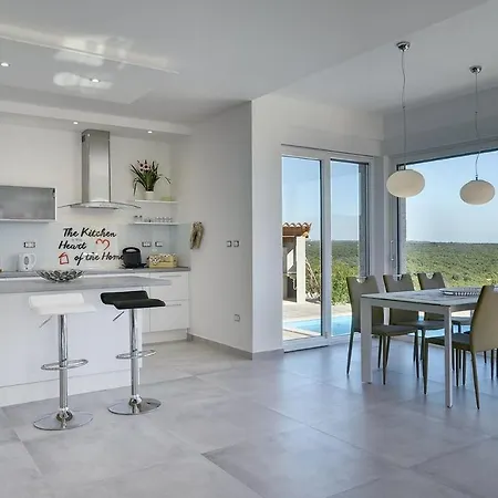 Villa White Barbariga