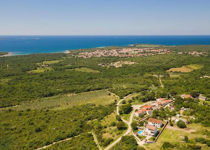 Villa White *