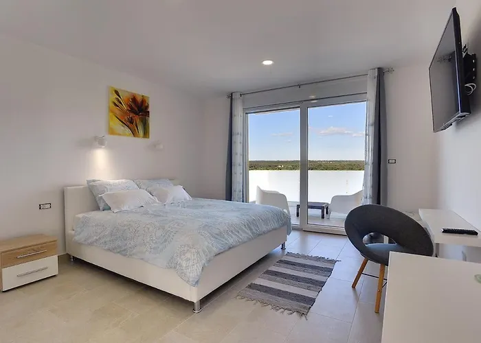 Villa White Barbariga