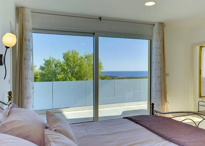 Villa White Barbariga