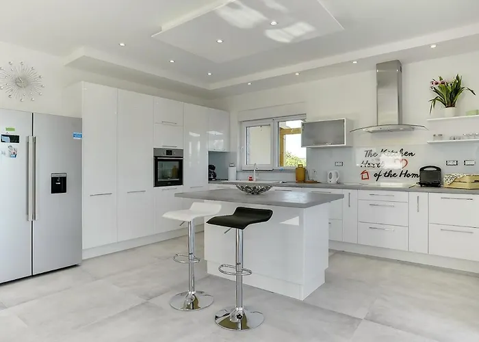 White Villa Barbariga