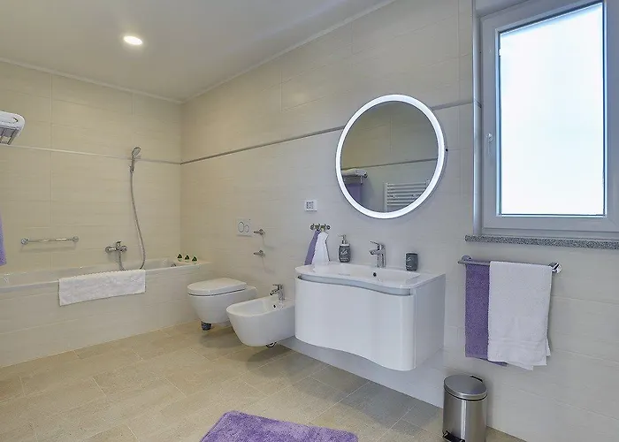 Villa White *