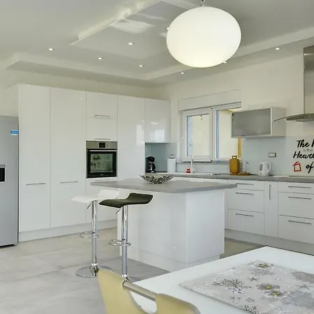 White Villa *
